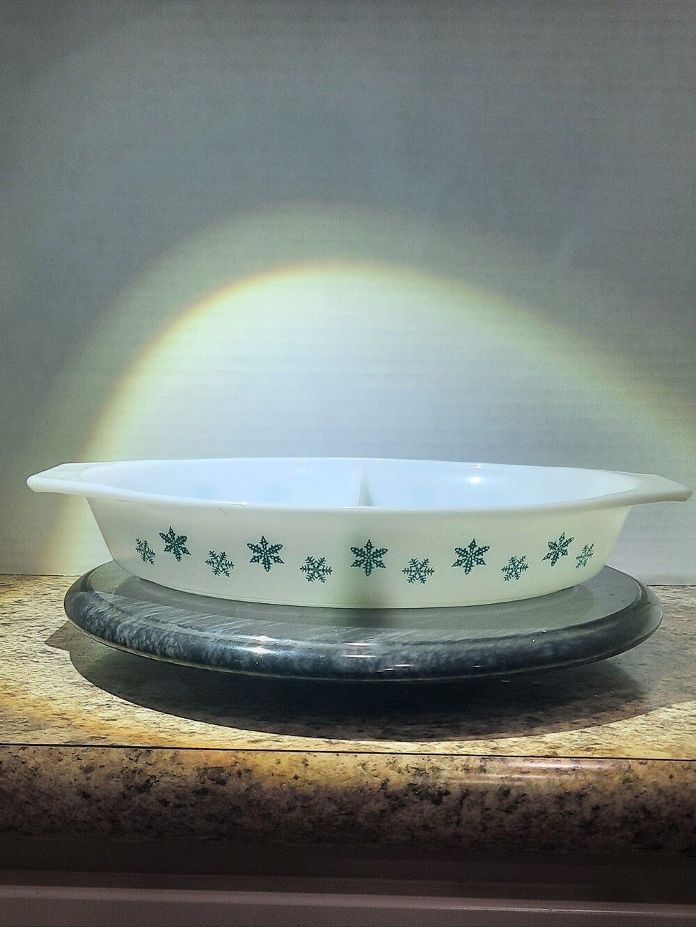 Pyrex White & Turquoise Snowflake Divided Dish